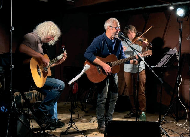 JIŘ&Iacute; SMRŽ &amp; DOBROVOD