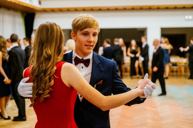 PŘIHL&Aacute;&Scaron;KY DO TANEČN&Iacute;HO KURZU PRO ML&Aacute;DEŽ &ndash; PODZIM 2026