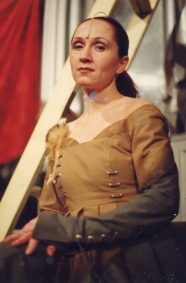 B&Aacute;RA BASIKOV&Aacute;