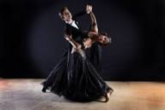 TANEČN&Iacute; KURZ PRO DOSPĚL&Eacute; 2026